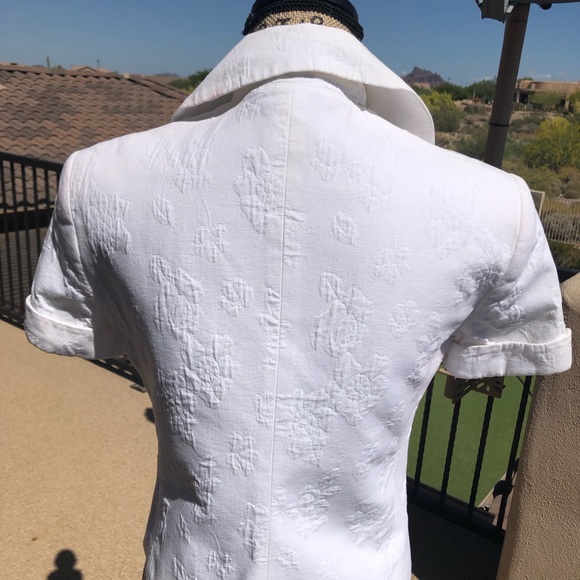 Ciello Couture white formal top. - Picture 5 of 7